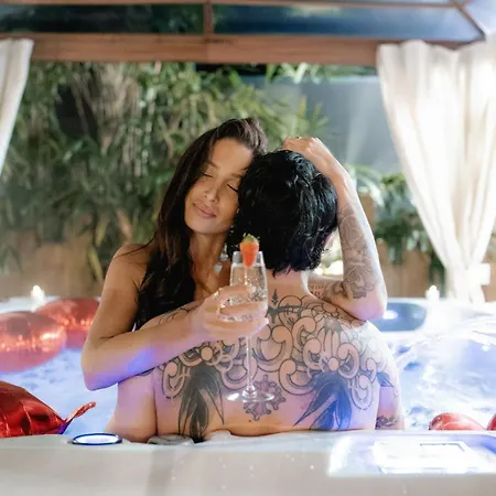 Loveroom Chic Avec Piscine - - 15 Min Detoulouse Сasa de vacaciones *